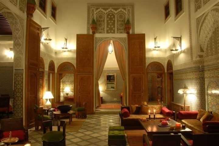 Entrance & Lobby