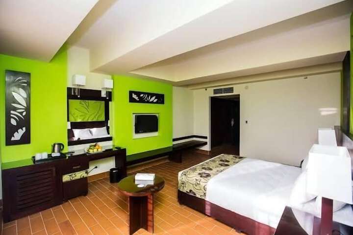 Room 7 of 52