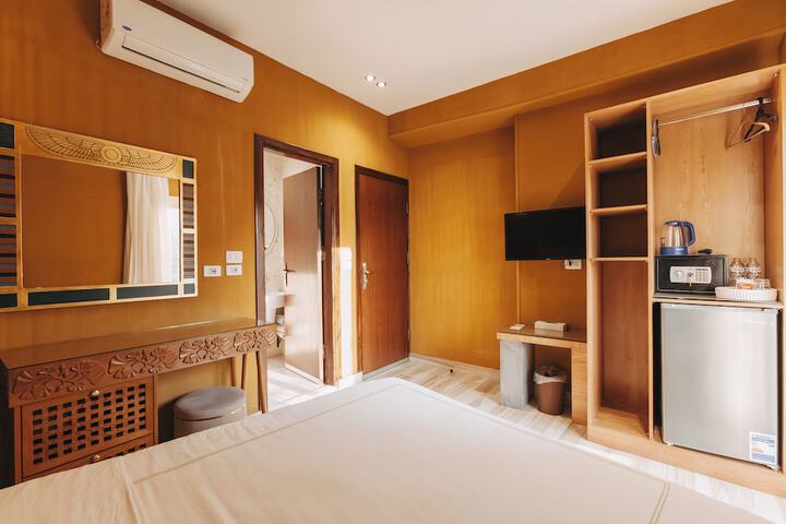 Room 17 of 130