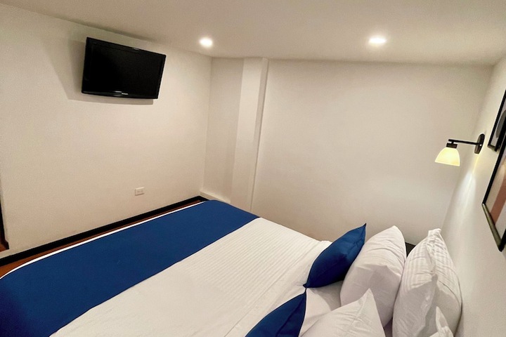 Room 11 of 56