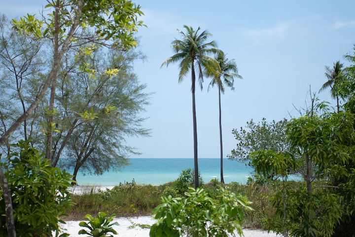 Beach 37 of 38