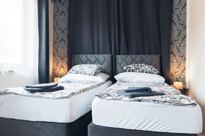 Room 45 of 94