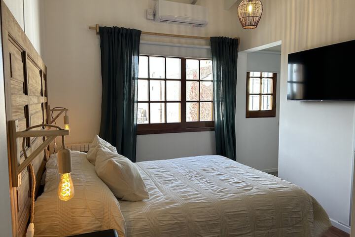 Room 3 of 16
