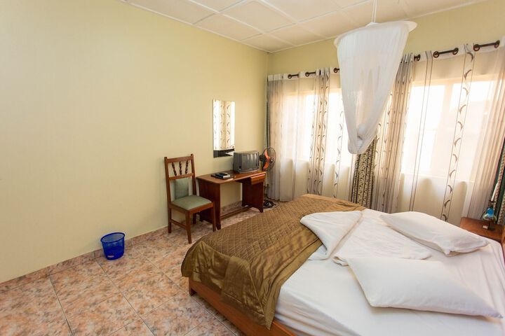 Room 14 of 44