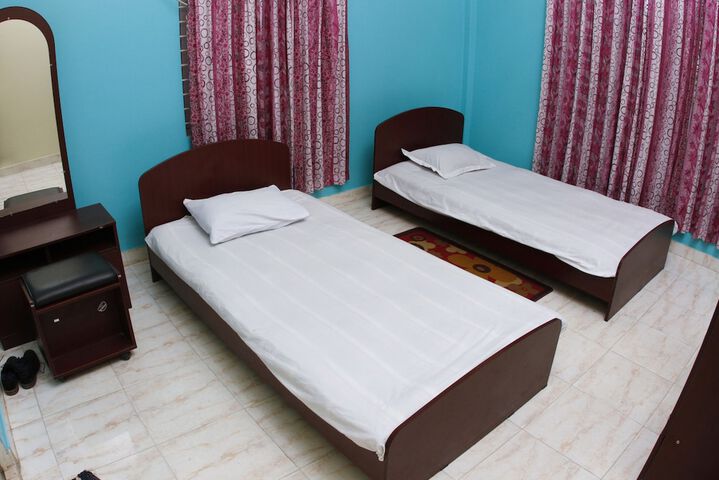 Room 14 of 19