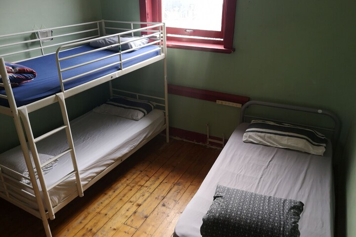 Room 57 of 135