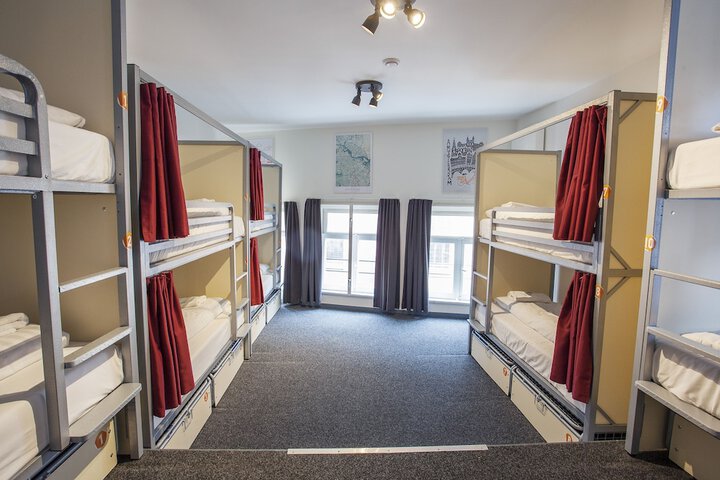 Room 14 of 91