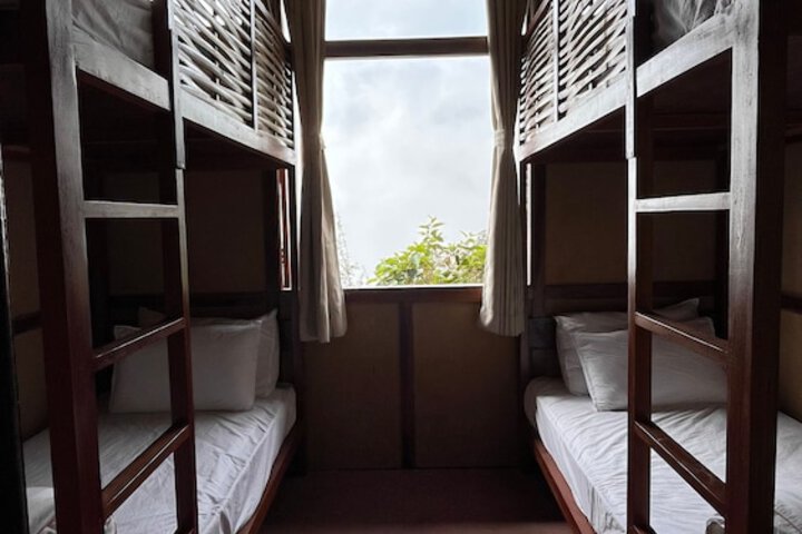 Room 17 of 123
