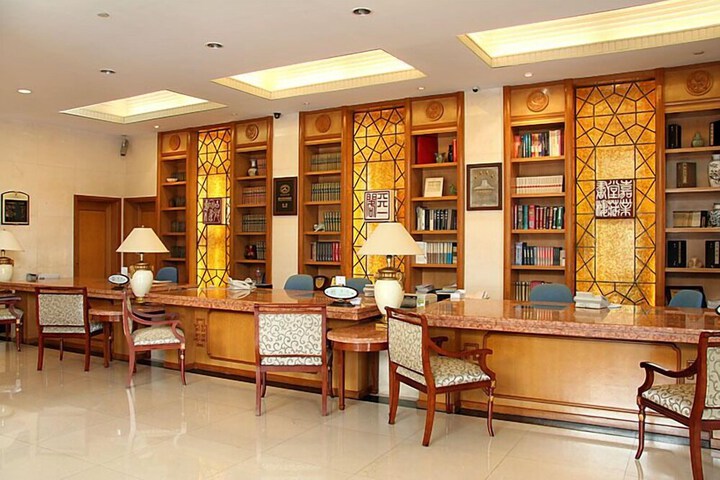 Hotel Interior 3 of 38