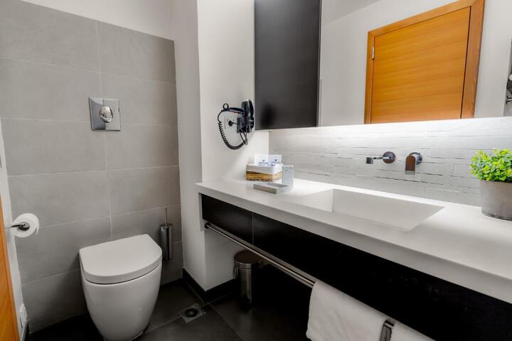 General 18 of 100