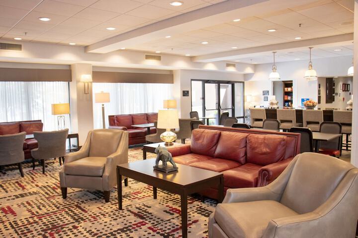 Hotel Interior 4 of 40