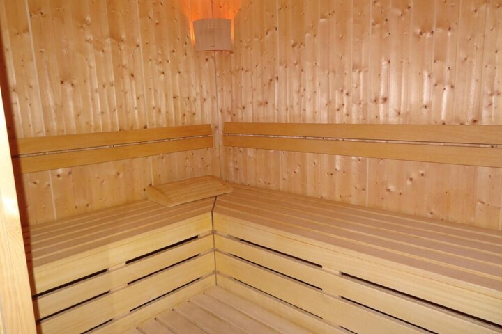 Spa 21 of 43