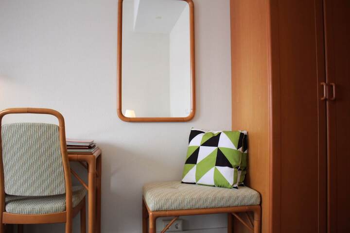 Room 18 of 29