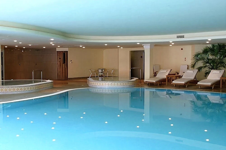 Pool 12 of 19