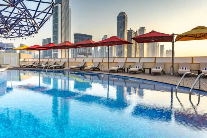 Pool 33 of 43