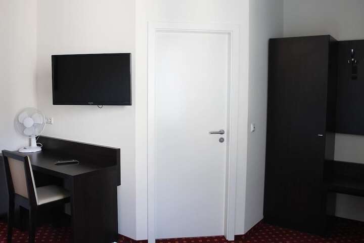 Room 14 of 29