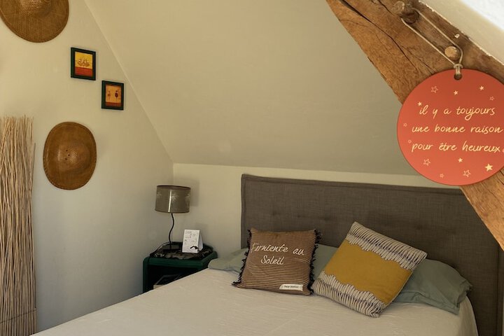 Room 6 of 46
