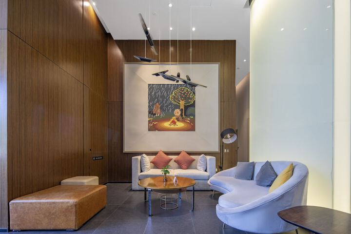 Lobby sitting area