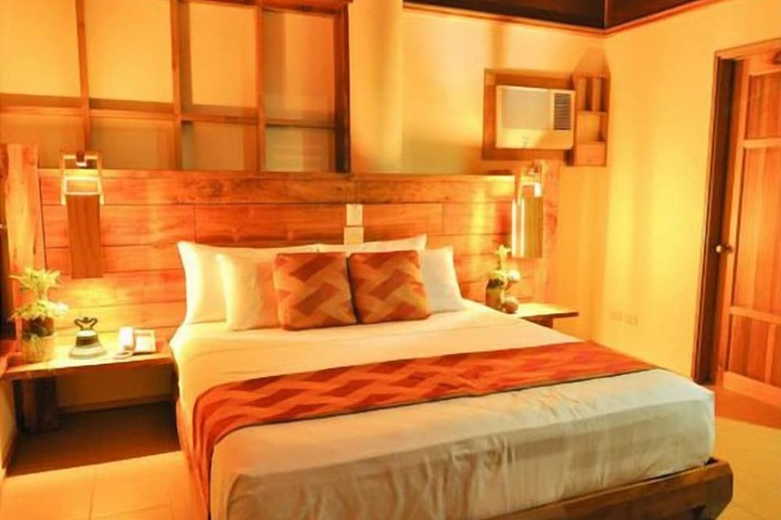 Room 3 of 25