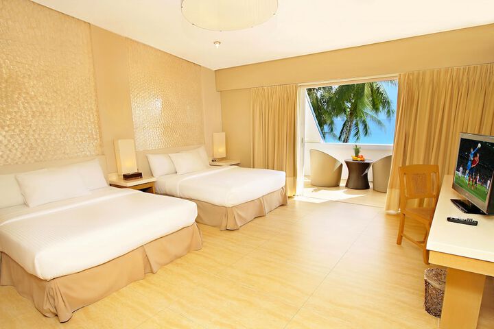 Room 17 of 32