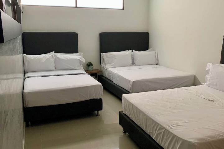 Room 12 of 61