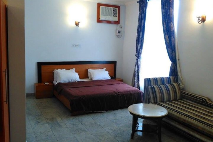 Room 29 of 44