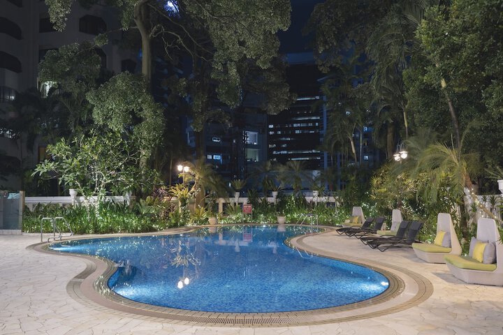 Pool Hotel