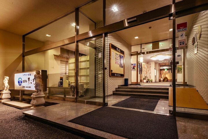 Hotel 4 of 59