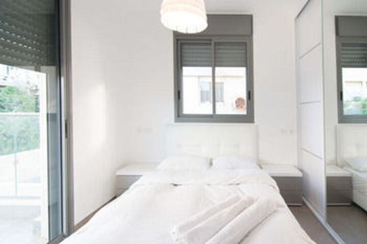 Room 25 of 71