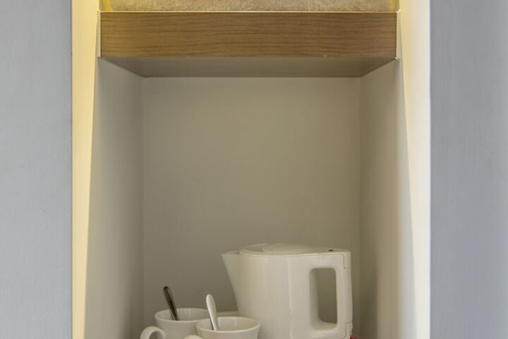 Room 16 of 81