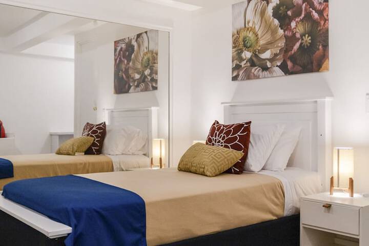 Room 30 of 124