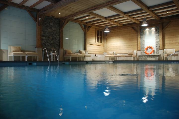 Pool 18 of 35