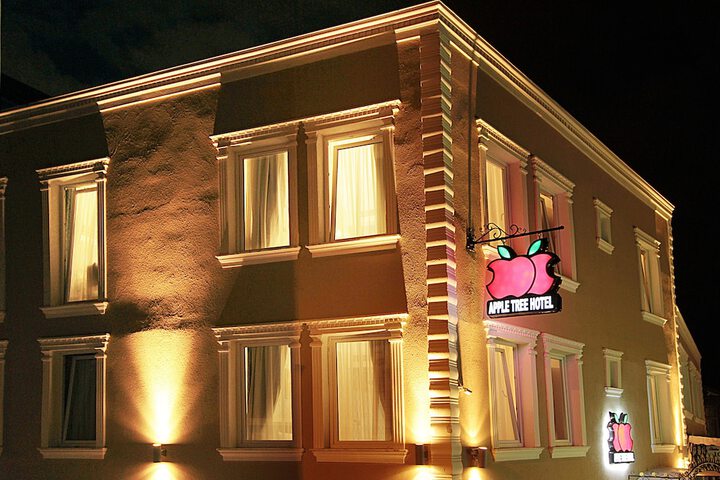 Hotel 65 of 67