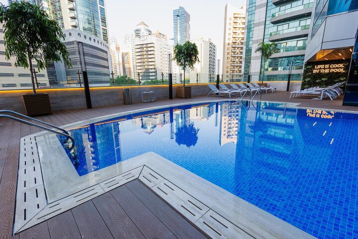 Pool 42 of 114