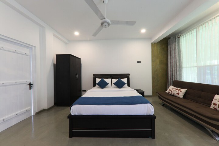 Room 10 of 53