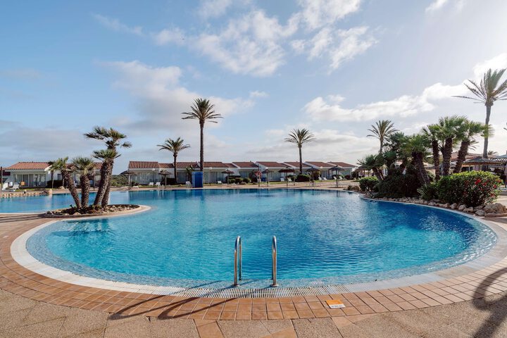Pools & Facilities