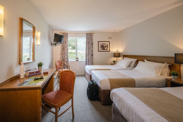 Room 9 of 49