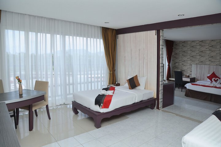 Room 37 of 127