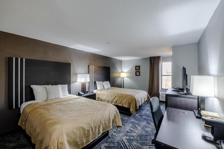 Standard Room, King or Two Doubles (15 of 19)