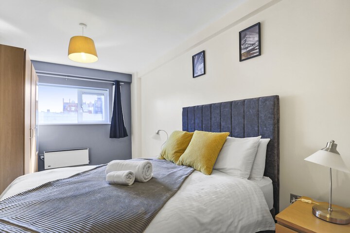 Room 9 of 52
