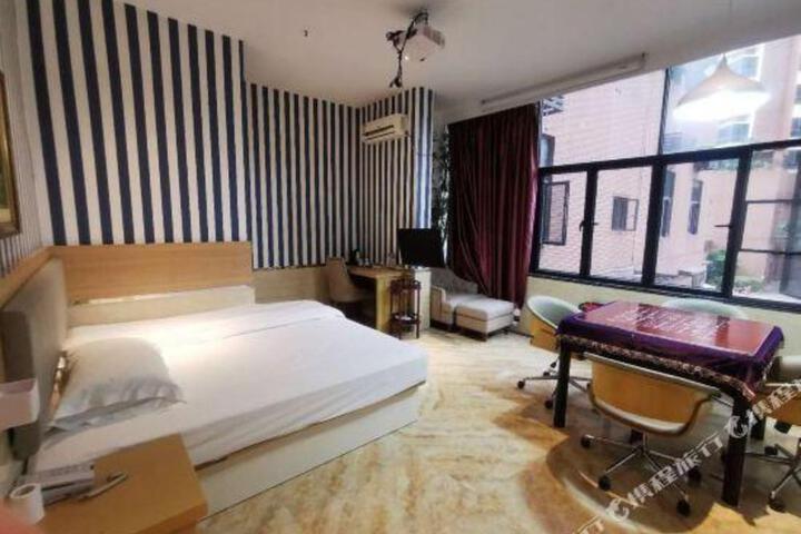 Haoaijia Business Hotel (Shenzhen Bihaiwan Metro Station)