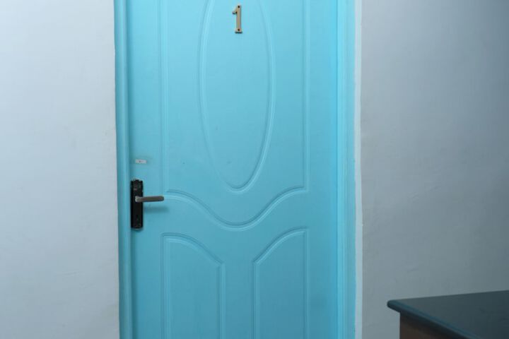 Room 24 of 53