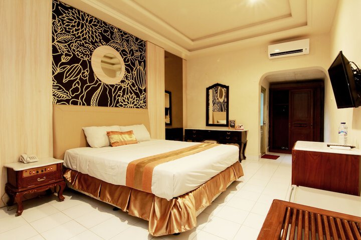 Room 18 of 89