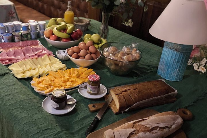 Breakfast/Coffee Service 65 of 75