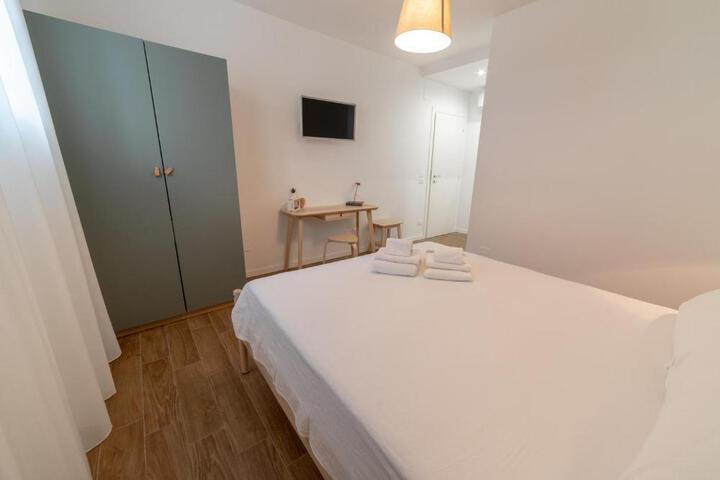 General 32 of 94