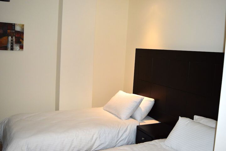 Room 40 of 107