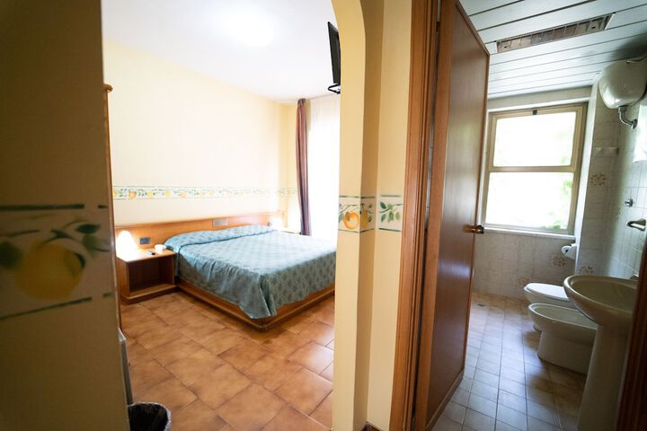 Room 22 of 58