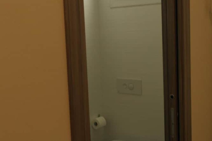 Room 23 of 46