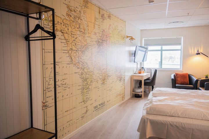 Room 94 of 262