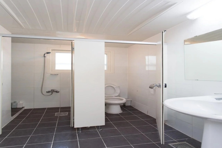 Clean Restrooms